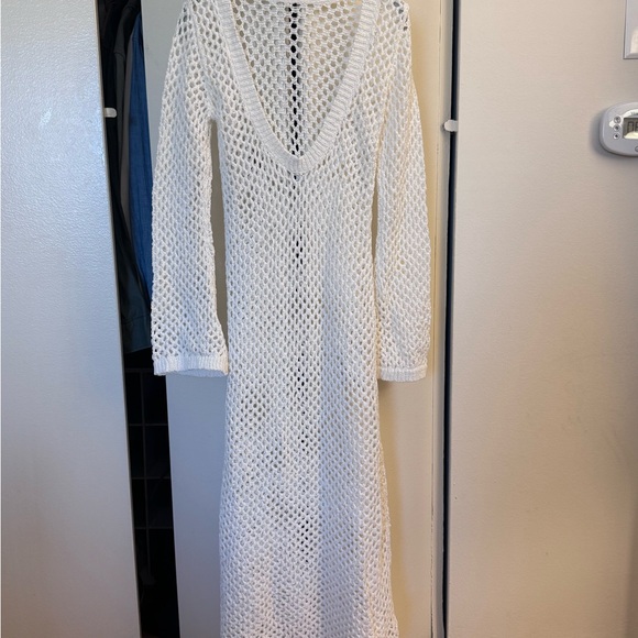 Monday Swimwear White Knit Cover-Up - Picture 4 of 6
